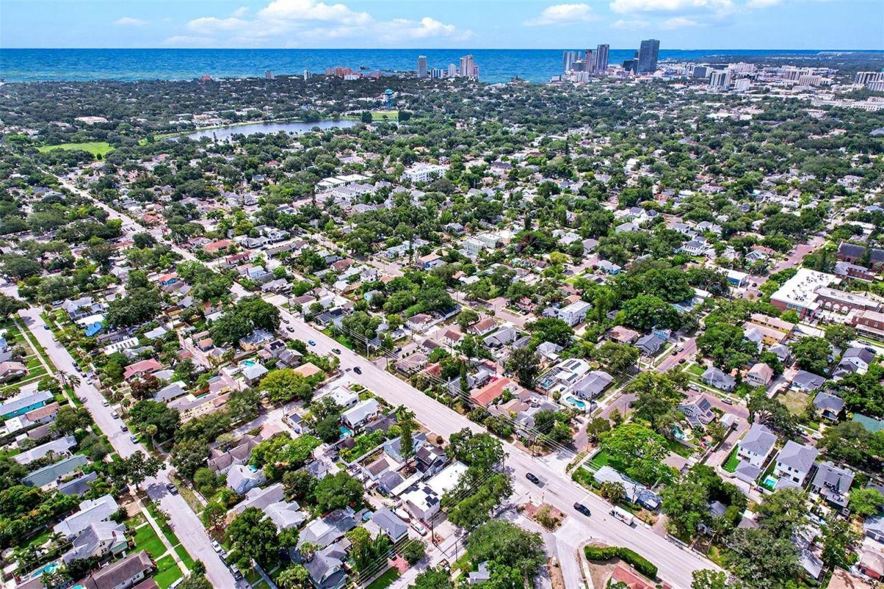 1127 22nd Avenue N, Saint Petersburg, FL 33704 Photo