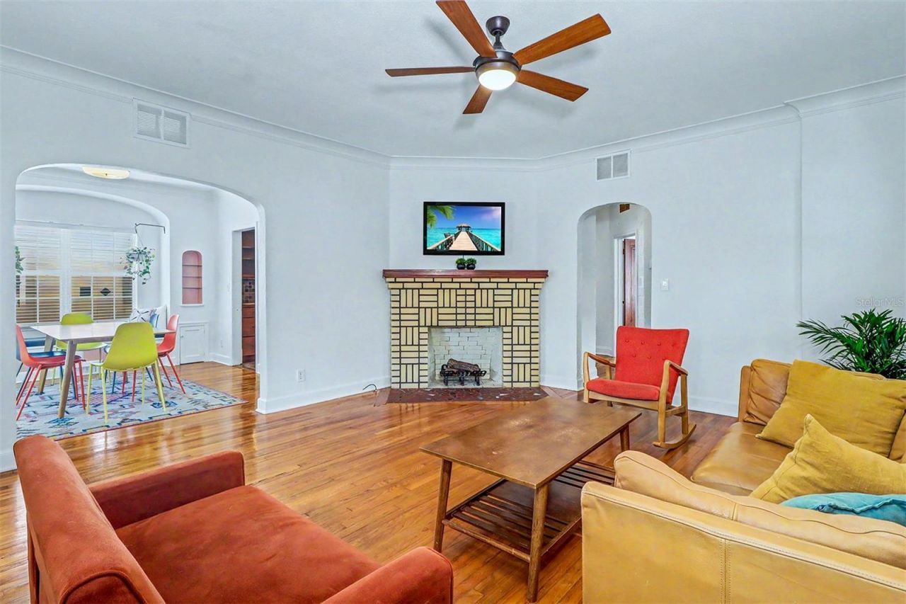 1127 22nd Avenue N, Saint Petersburg, FL 33704 Photo