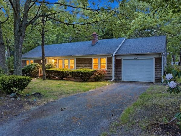 762 W Yarmouth, Yarmouth, MA 02675