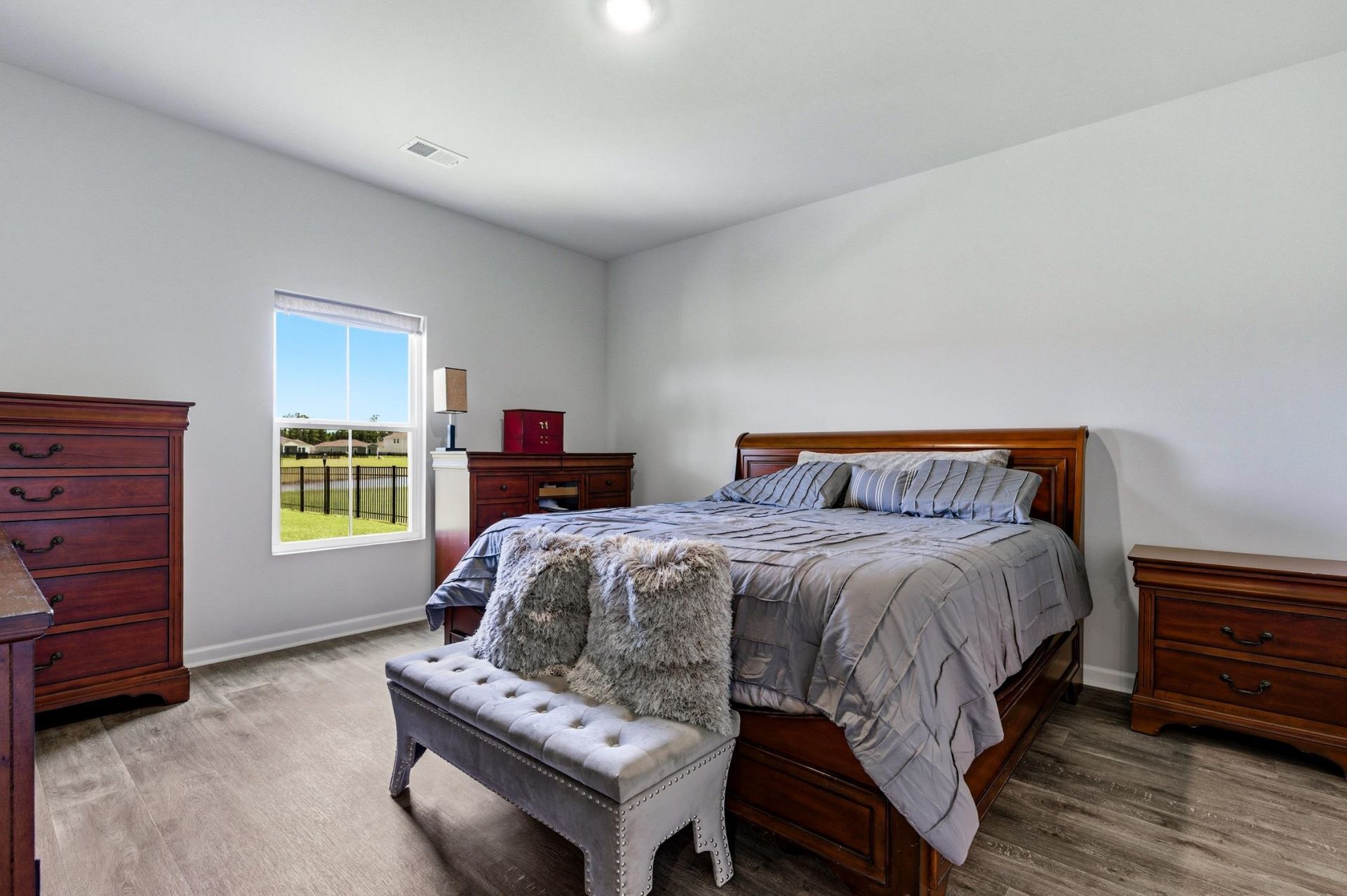 259 Warner Crossing Way  Photo 14