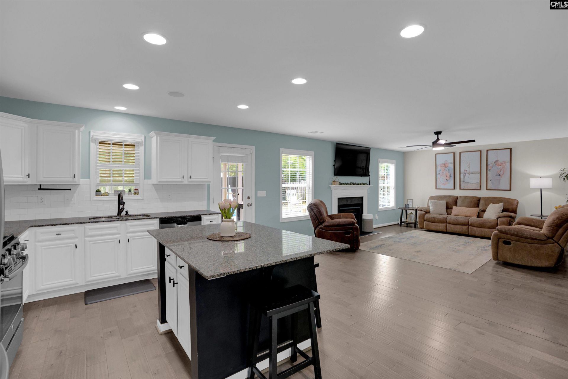 109 Sunsation Drive  Photo 13