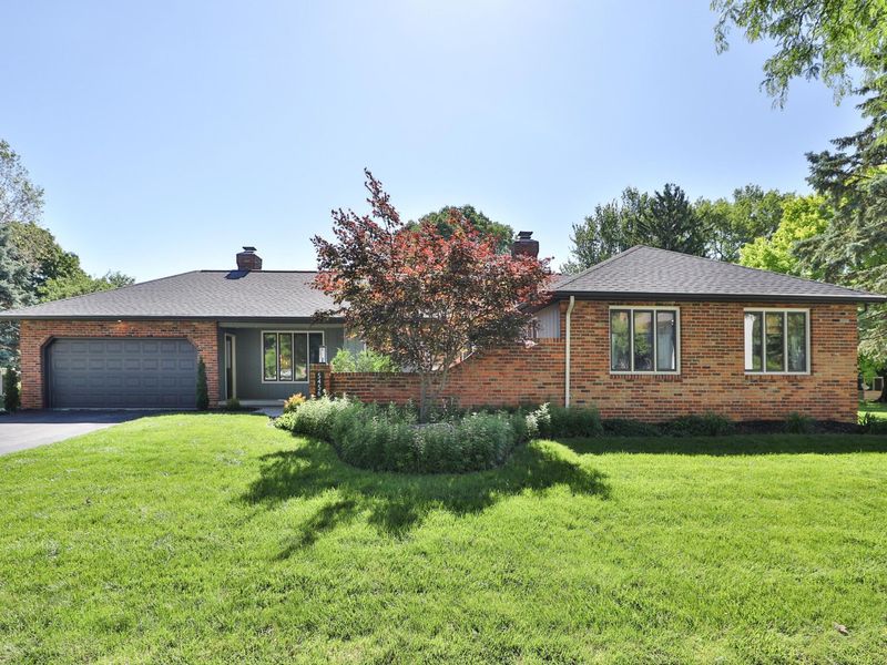 5456 Millington Road, Columbus, OH 43235 Photo 2