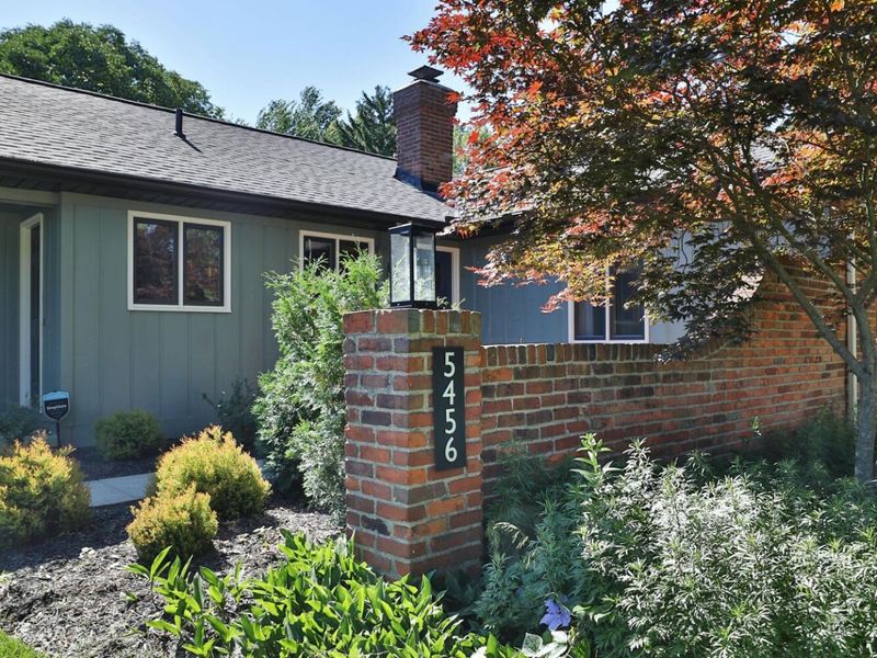 5456 Millington Road, Columbus, OH 43235 Photo 4