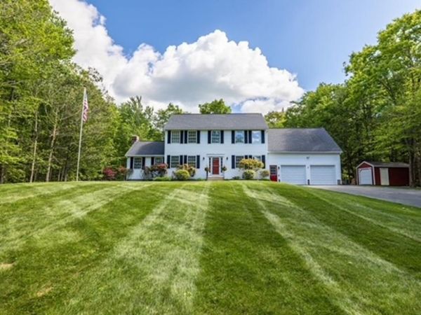 130 Beech Hill Road, Mont Vernon, NH 03057