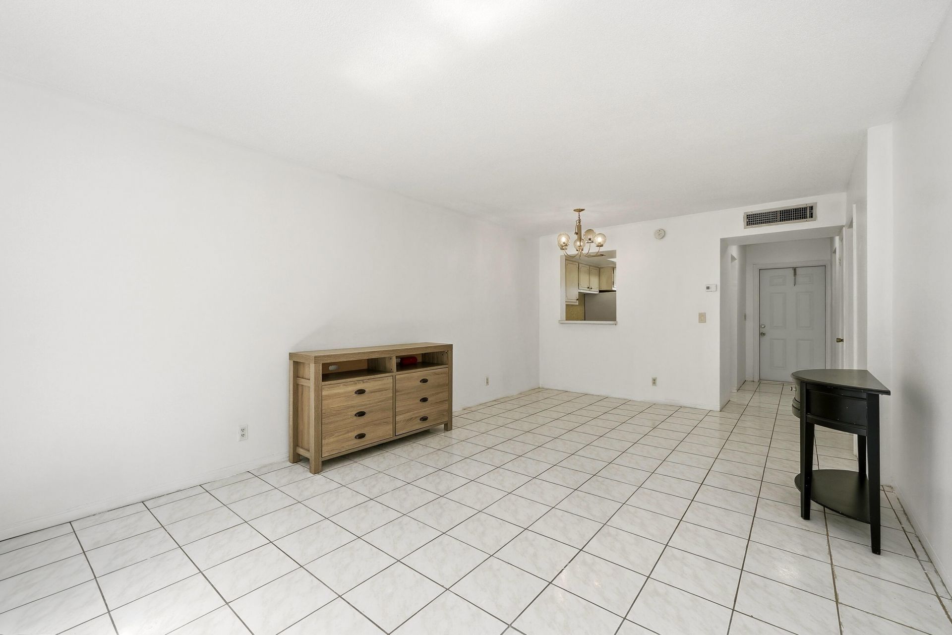 1333 E Hallandale Beach Boulevard, Unit 335, Hallandale Beach, FL 33009 Photo