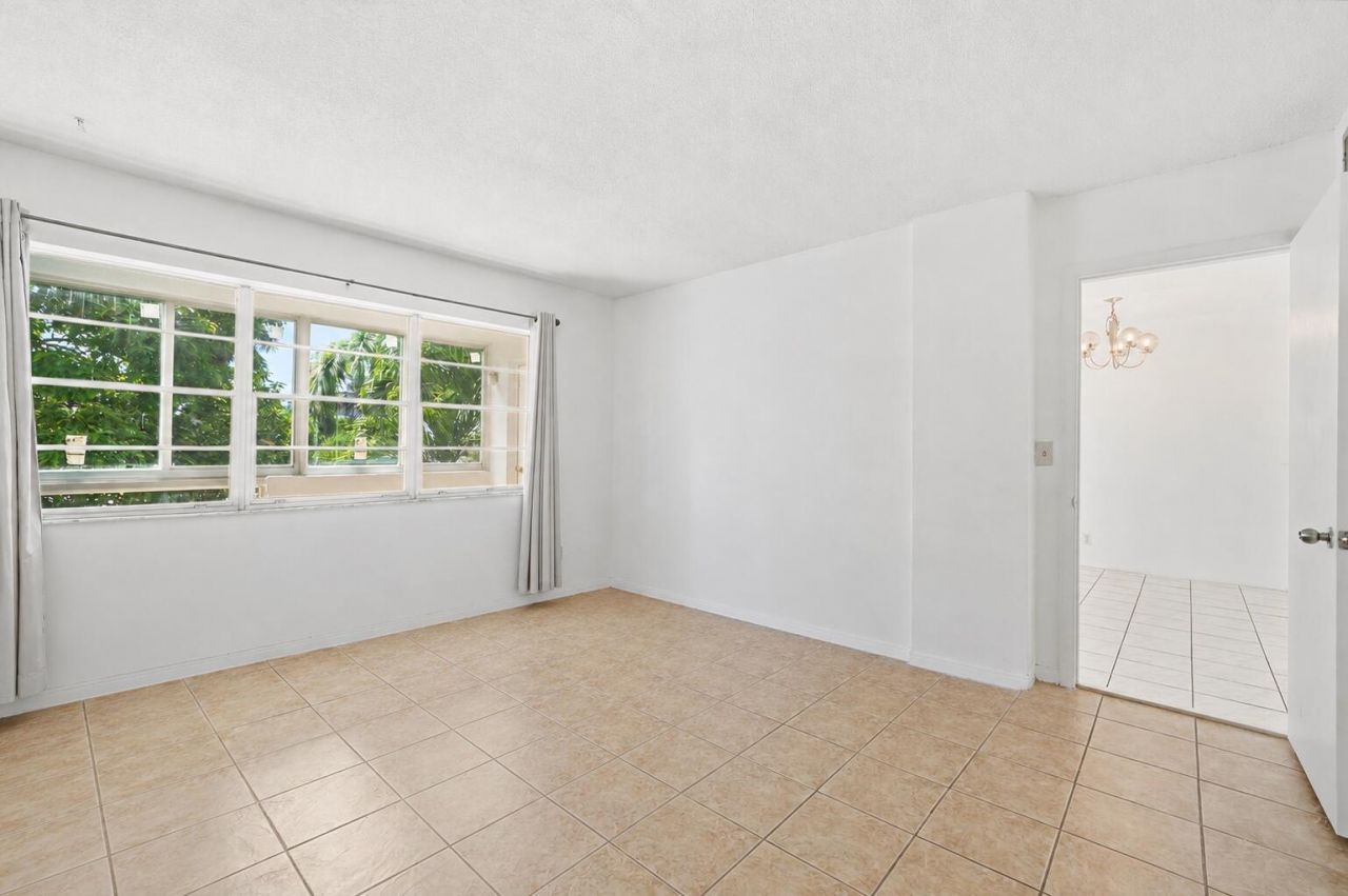 1333 E Hallandale Beach Boulevard, Unit 335, Hallandale Beach, FL 33009 Photo