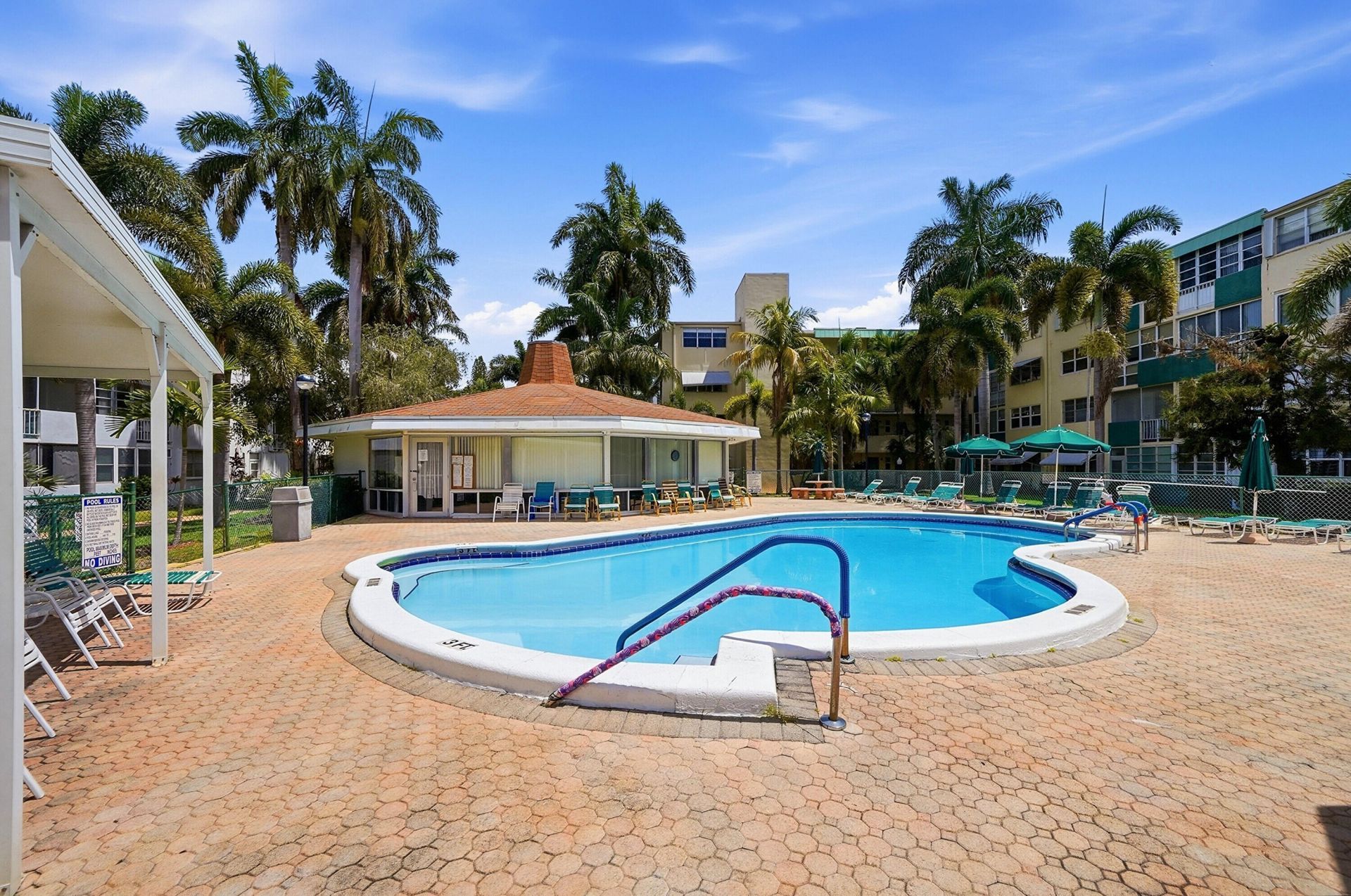 1333 E Hallandale Beach Boulevard, Unit 335, Hallandale Beach, FL 33009 Photo