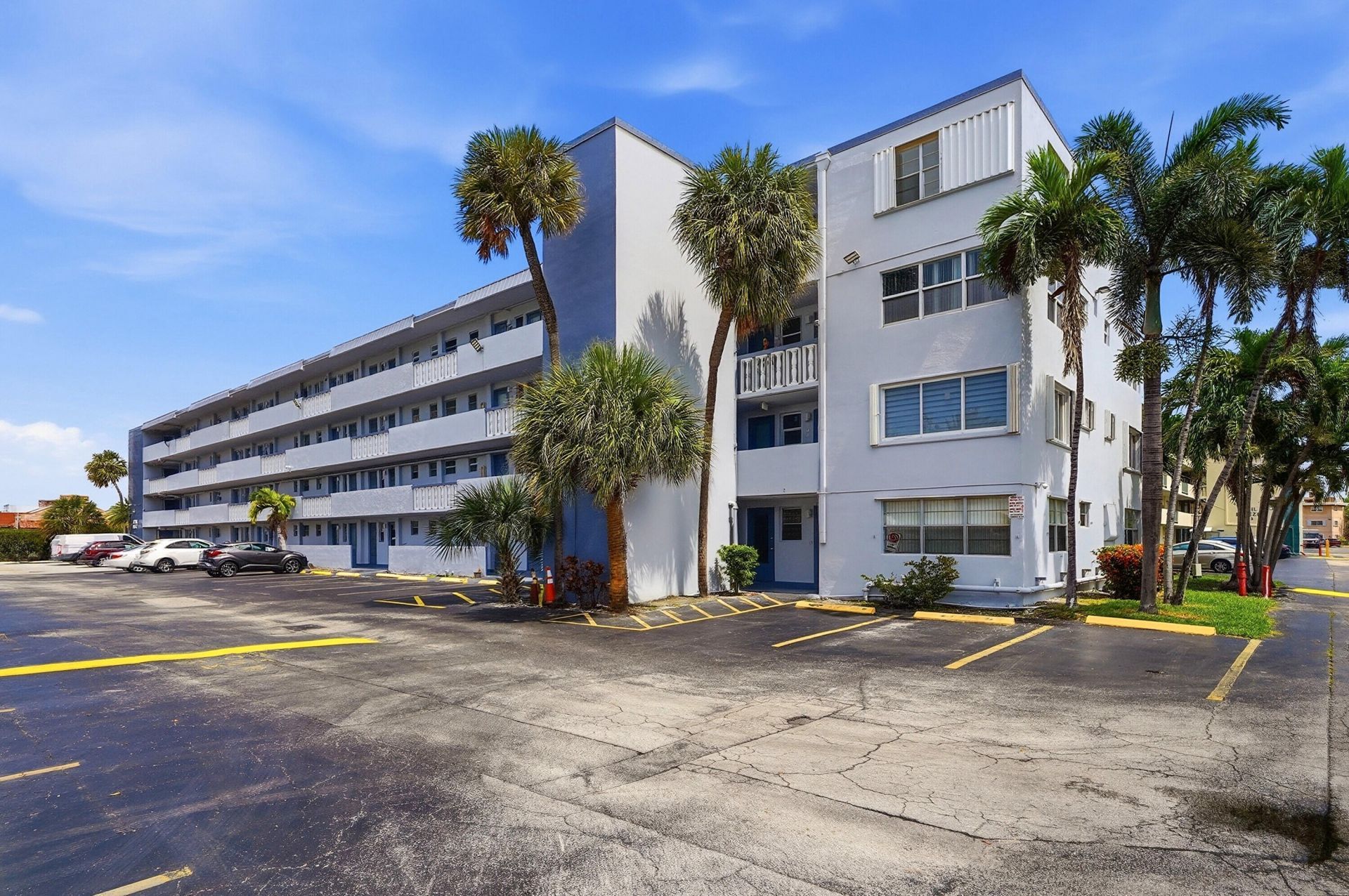 1333 E Hallandale Beach Boulevard, Unit 335, Hallandale Beach, FL 33009 Photo