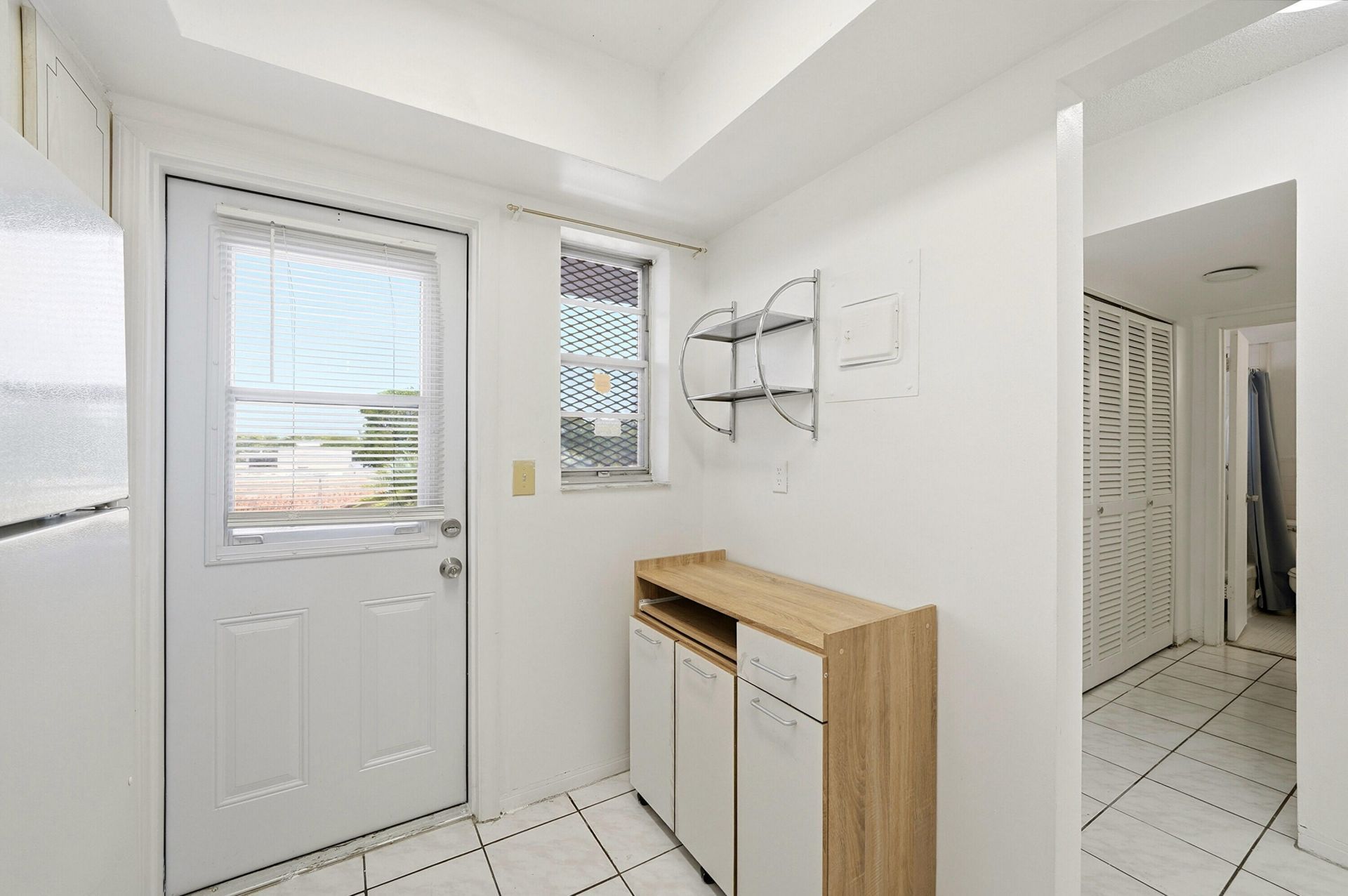 1333 E Hallandale Beach Boulevard, Unit 335, Hallandale Beach, FL 33009 Photo
