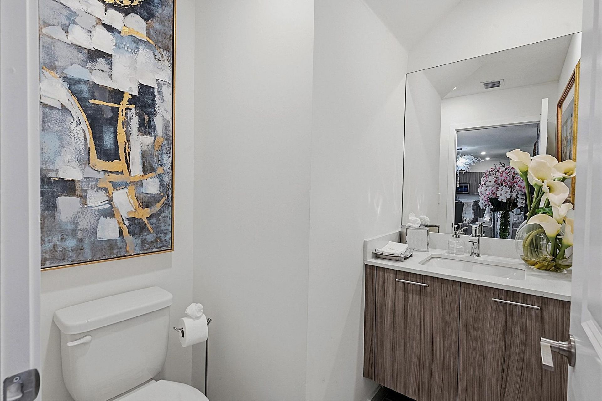 8321 Central Park Boulevard, Doral, FL 33166 Photo