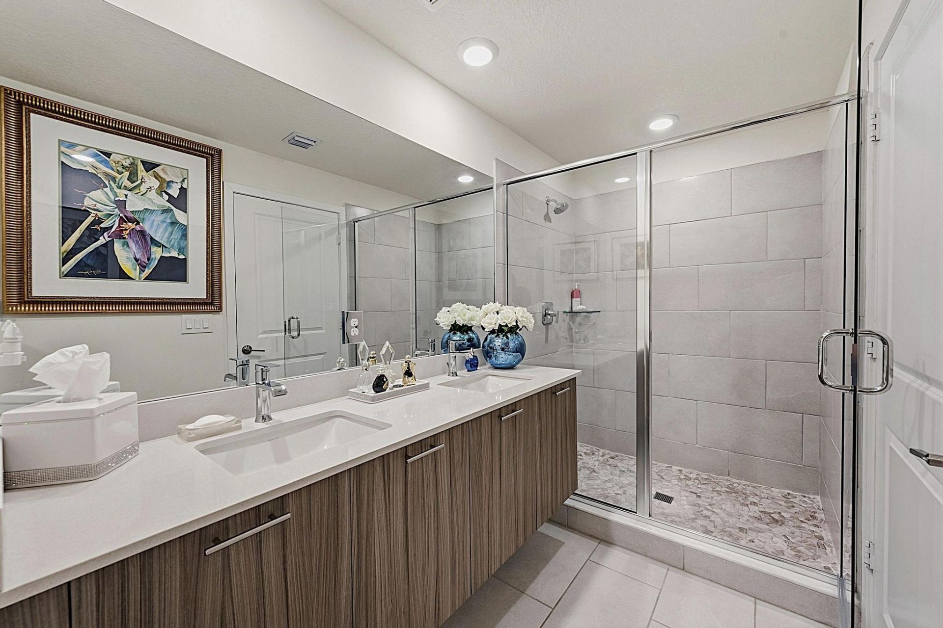 8321 Central Park Boulevard, Doral, FL 33166 Photo