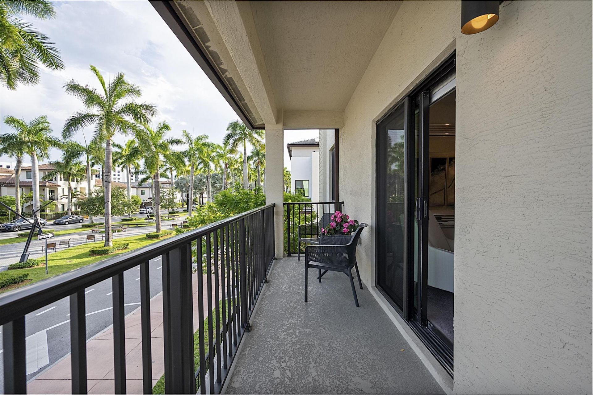 8321 Central Park Boulevard, Doral, FL 33166 Photo