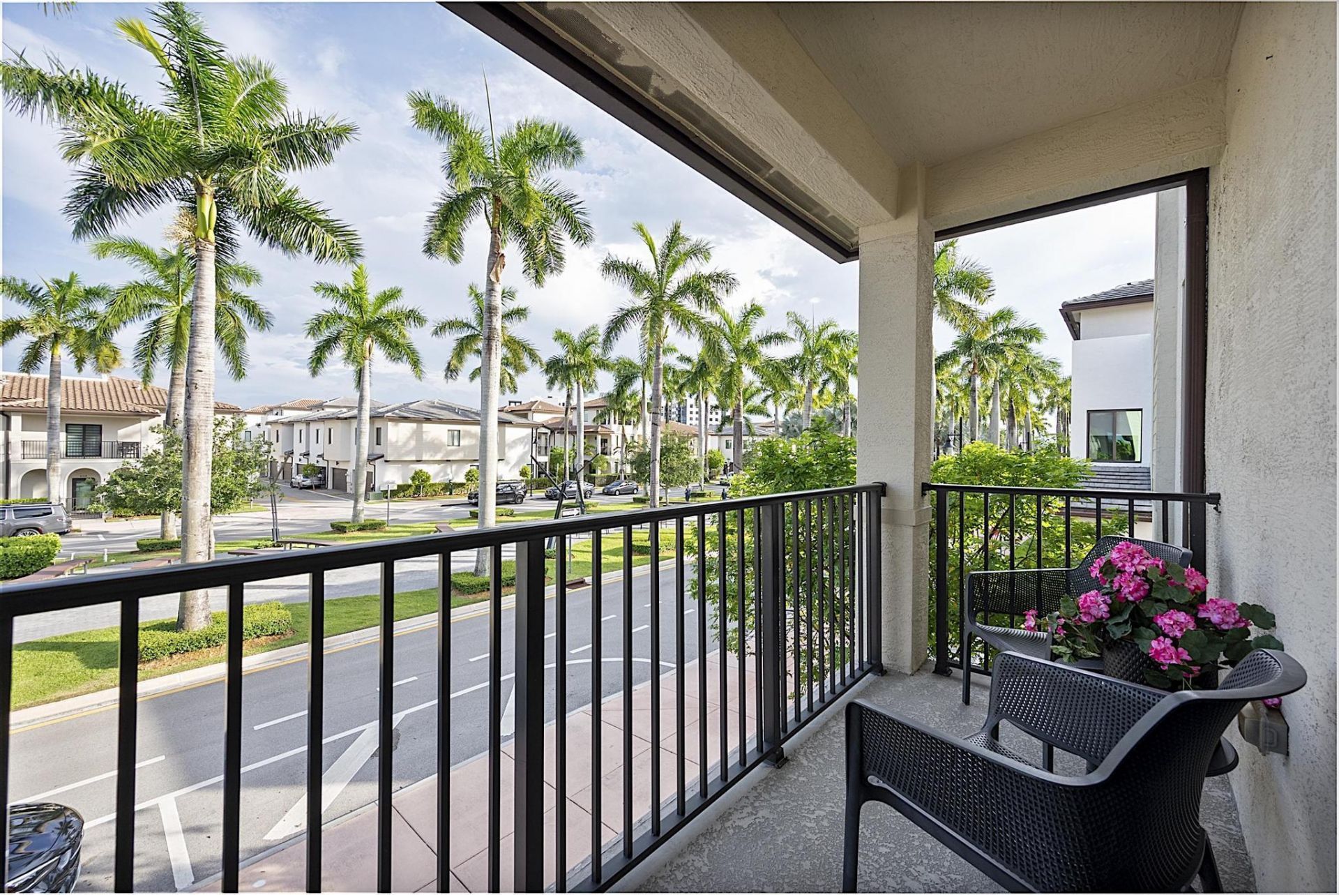8321 Central Park Boulevard, Doral, FL 33166 Photo