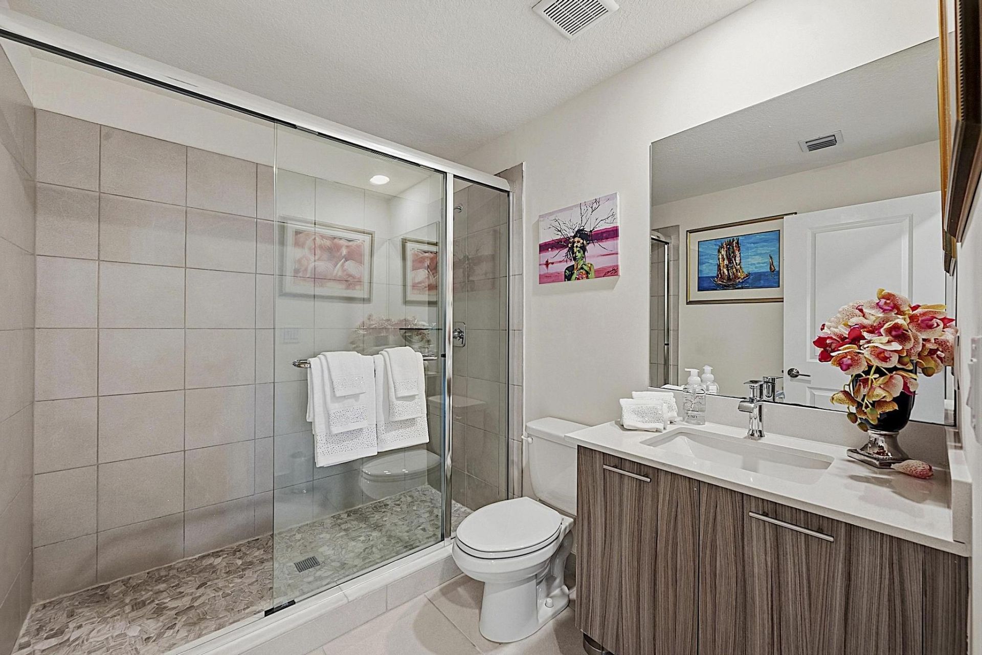 8321 Central Park Boulevard, Doral, FL 33166 Photo