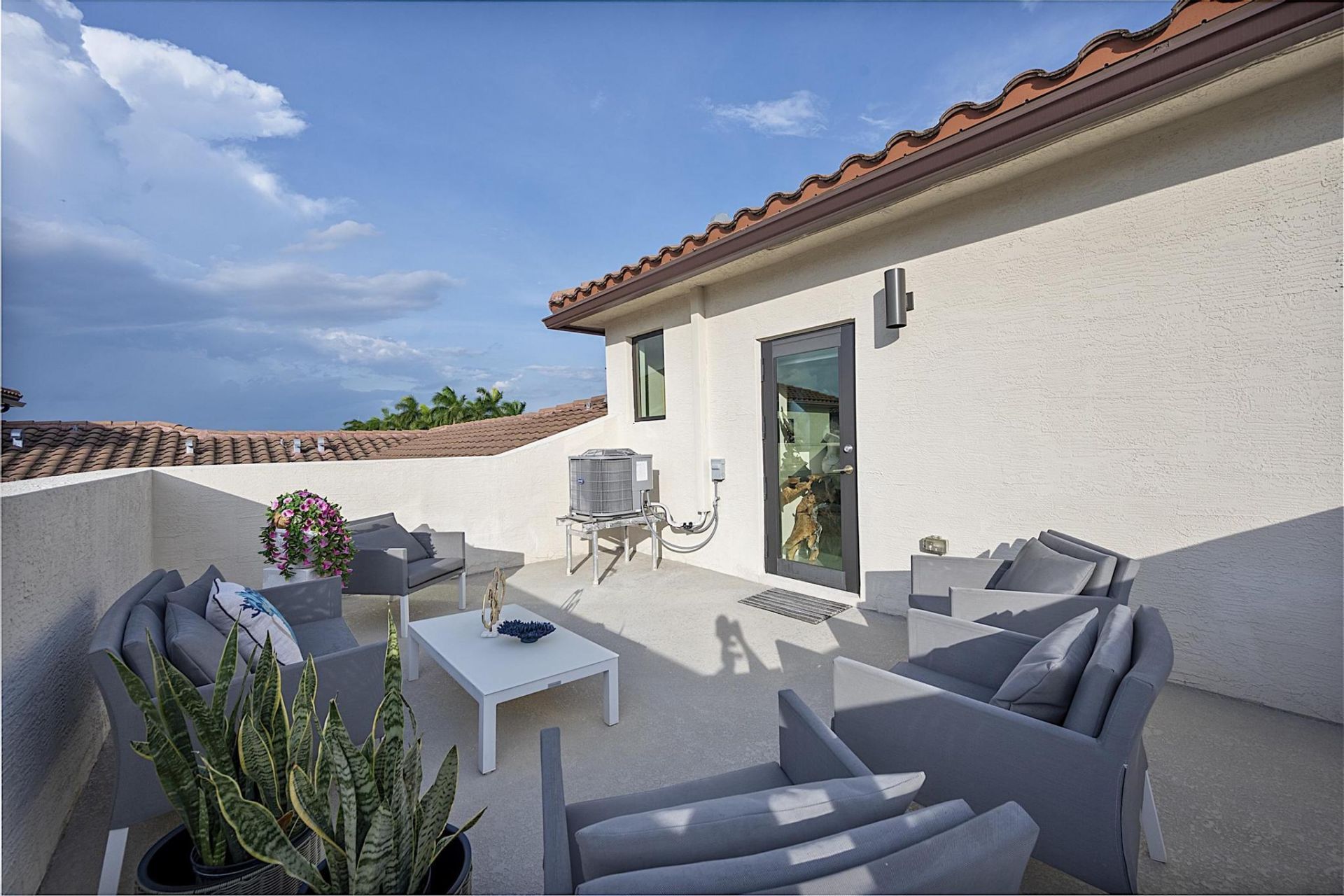 8321 Central Park Boulevard, Doral, FL 33166 Photo