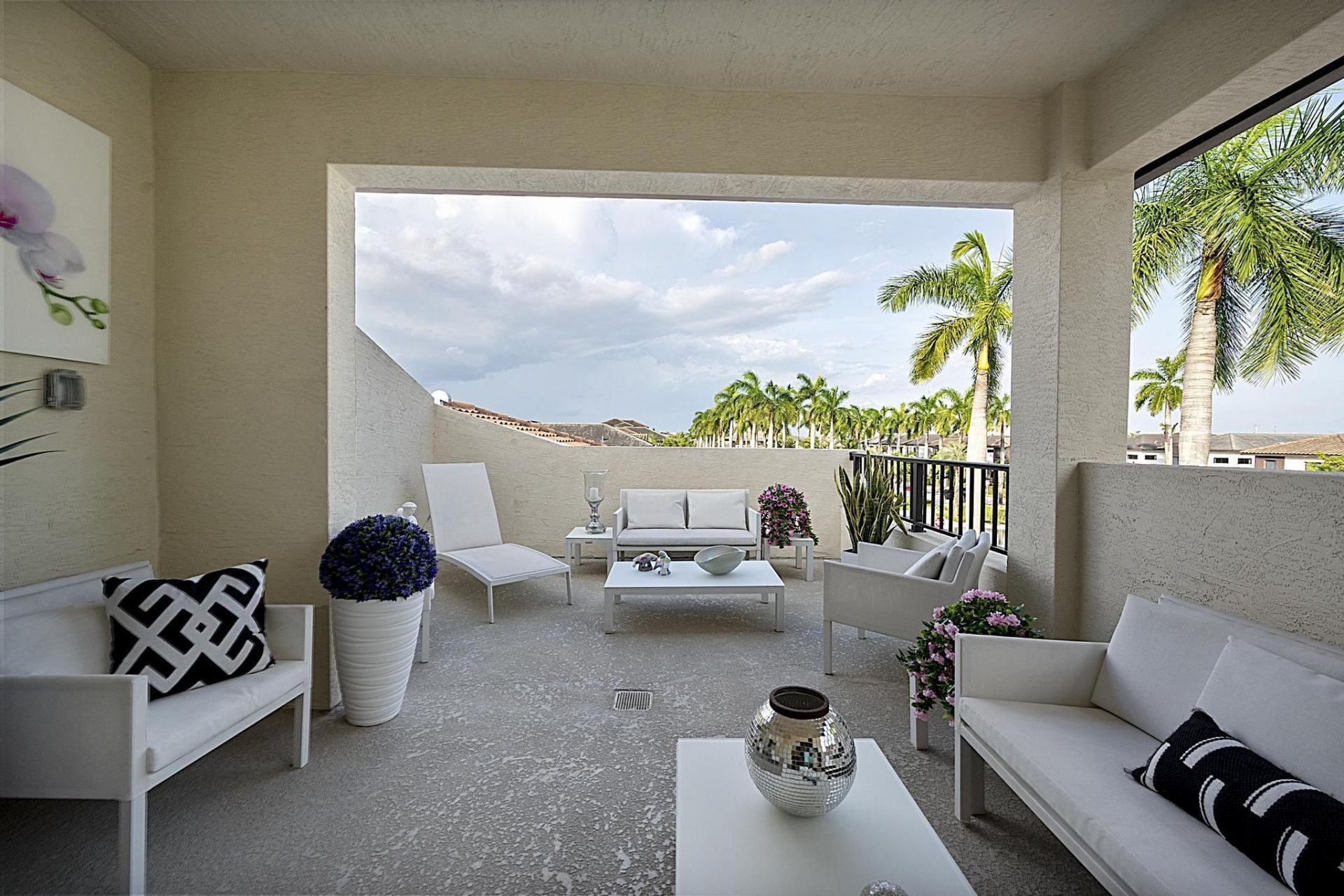 8321 Central Park Boulevard, Doral, FL 33166 Photo