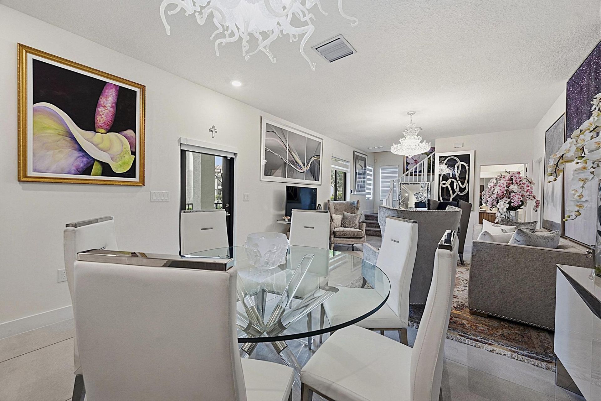 8321 Central Park Boulevard, Doral, FL 33166 Photo