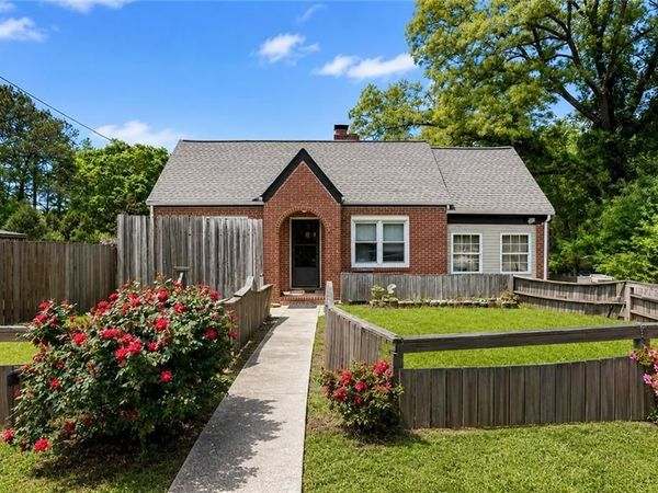 3813 Stonewall Tell Road, Atlanta, GA 30349