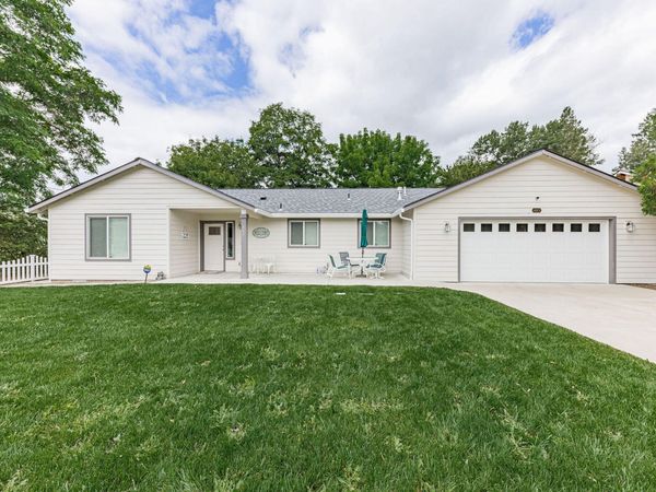 403 Berglund Street, Rogue River, OR 97537