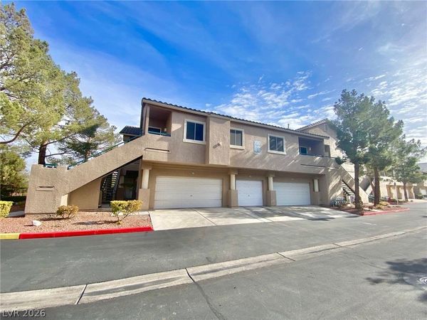 2000 Turquoise Ridge Street , Unit 204, Las Vegas, NV 89117