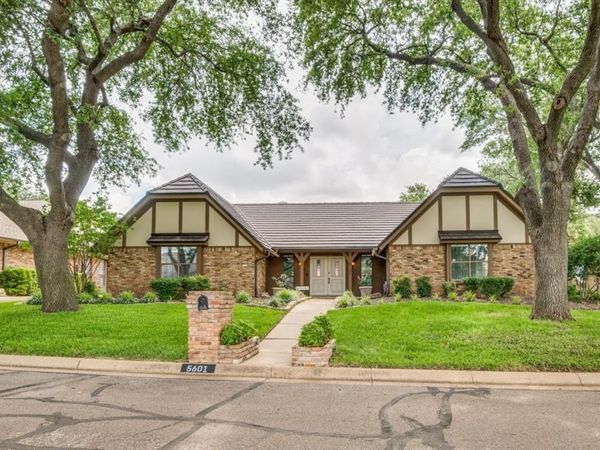 5601 Dye Drive, Arlington, TX 76013
