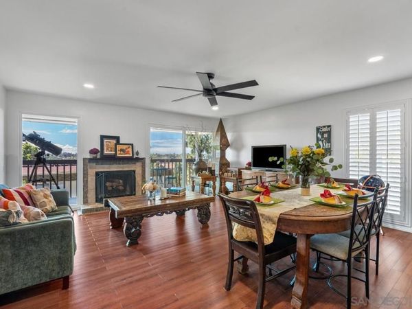 6265 Caminito Luisito , San Diego, CA 92111