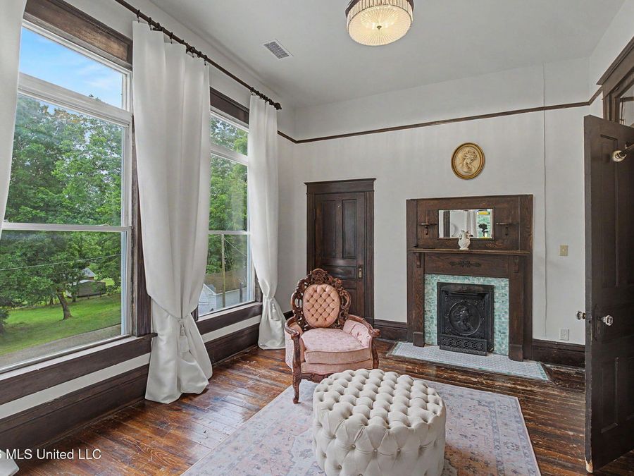 Property Image 35