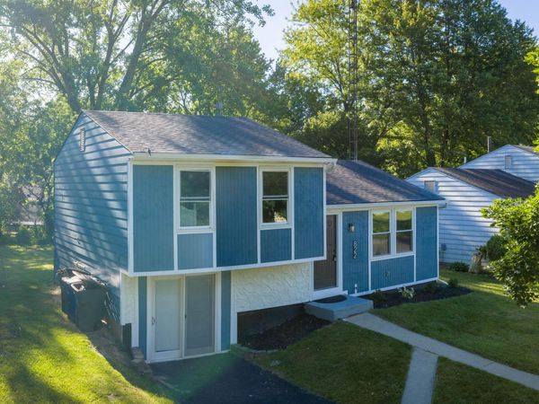 822 Burke Glen Road , Toledo, OH 43607