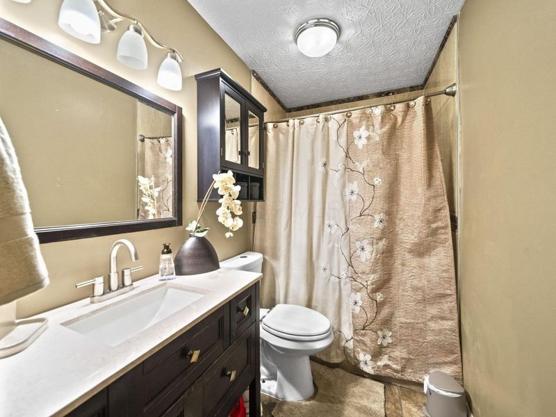 3767 Bridle Court, Columbus, OH 43221 Photo 13