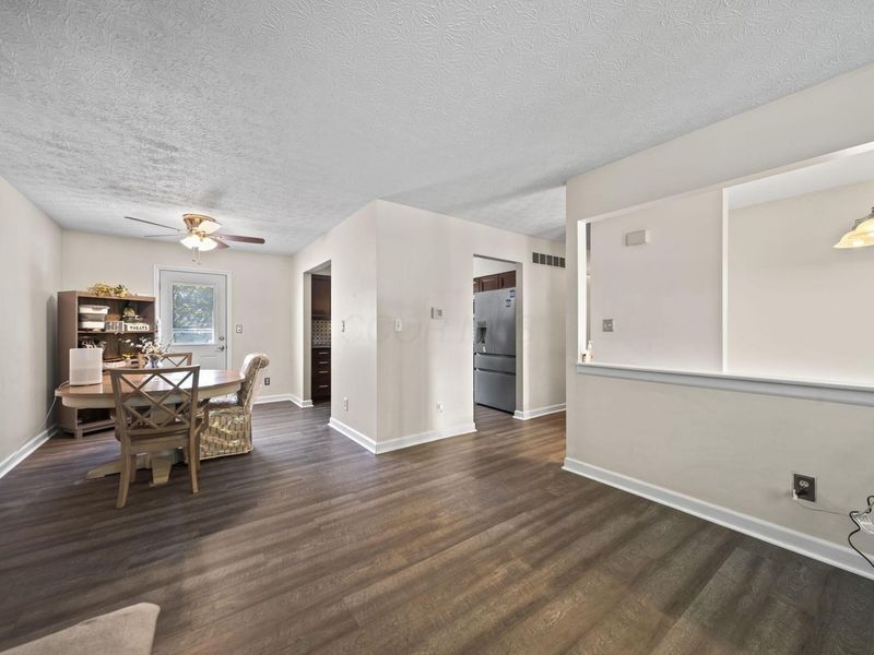 3767 Bridle Court, Columbus, OH 43221 Photo 6