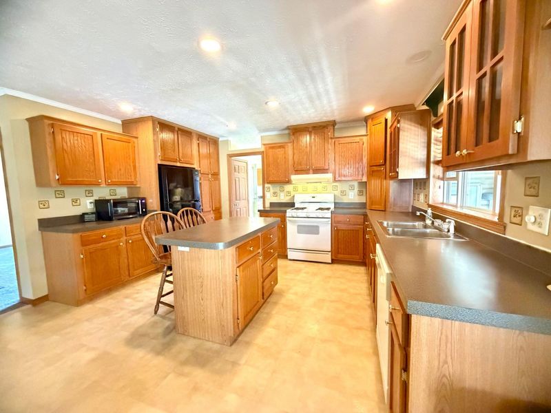 4361 Todd Place, Columbus, OH 43207 Photo 5