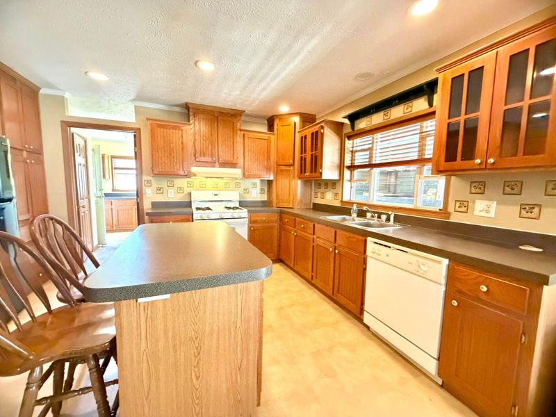 4361 Todd Place, Columbus, OH 43207 Photo 6