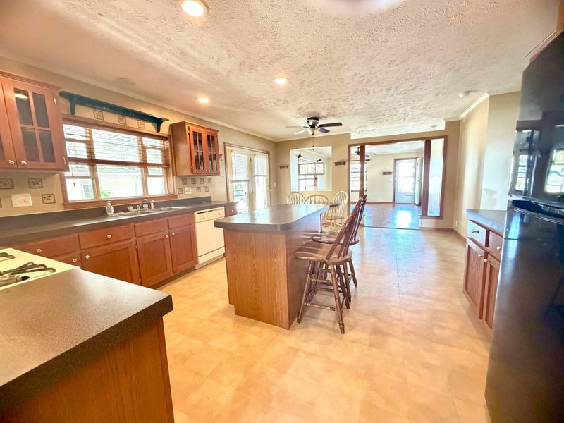 4361 Todd Place, Columbus, OH 43207 Photo 9