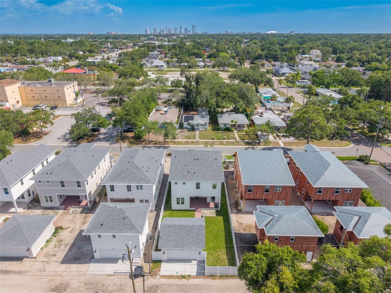 465 47th Avenue N, Saint Petersburg, FL 33703 Photo