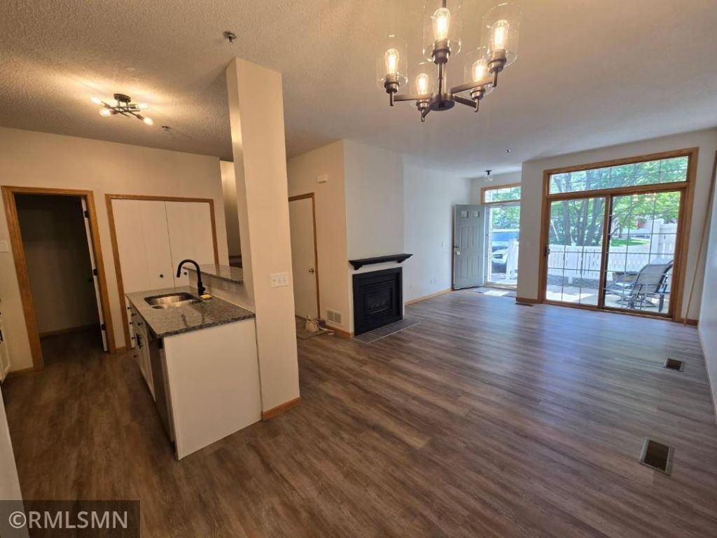8300 Kimball Drive, Eden Prairie, MN 55347