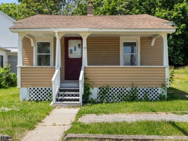 19 John Wilton St, Franklin, NJ 07416