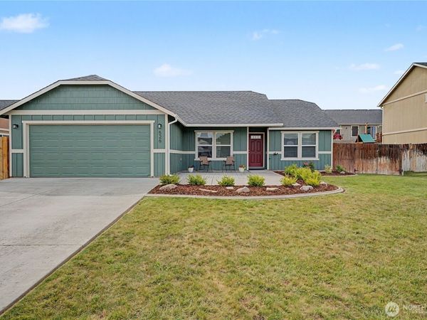 526 N Kentucky Drive , Moses Lake, WA 98837