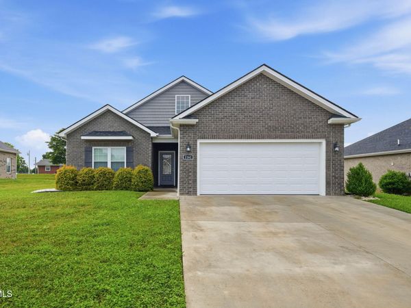 1161 Osler Court, Piney Flats, TN 37686