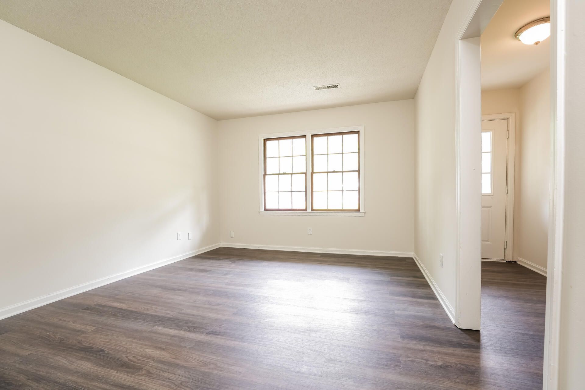 313 Water Oak Drive Photo 17