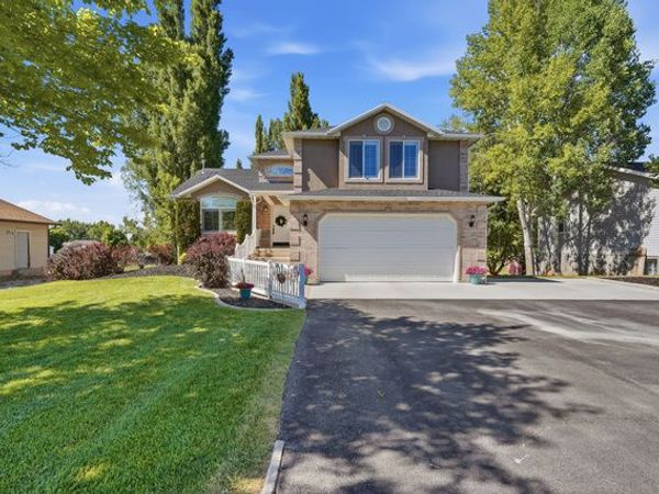 155 E 400 S, Hyrum, UT 84319