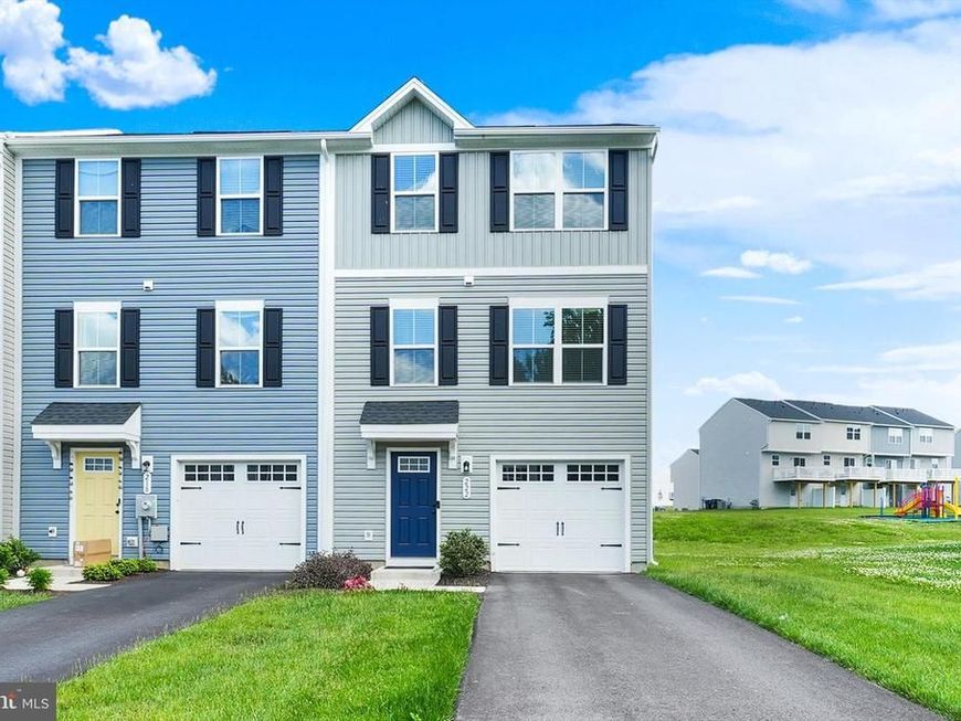 222 Hamilton Lane , Coatesville, PA 19320 Main Photo