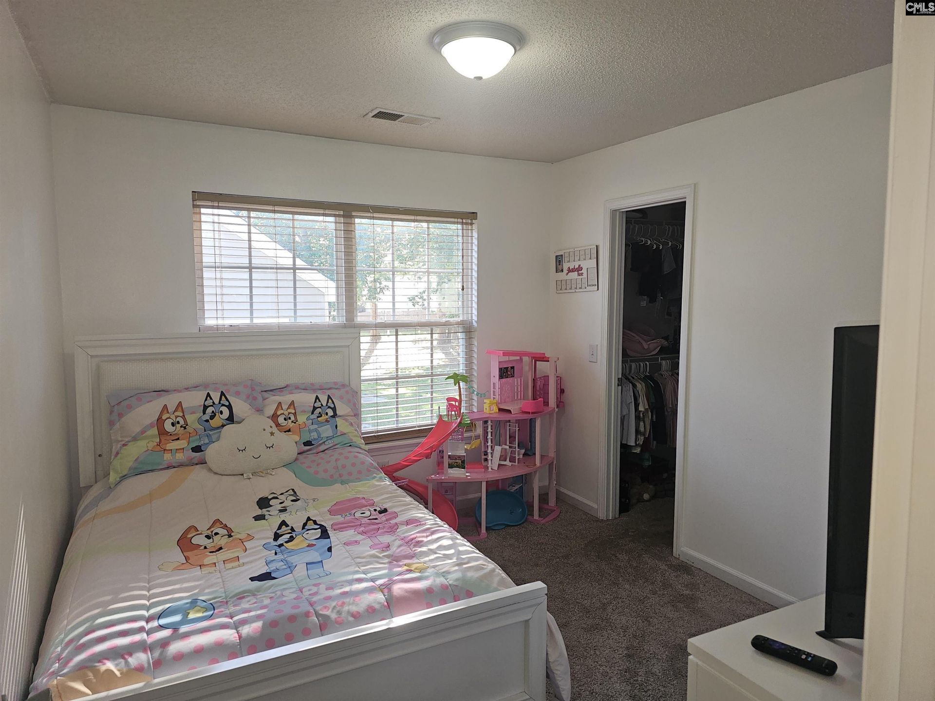 224 Mariscat Place  Photo 11