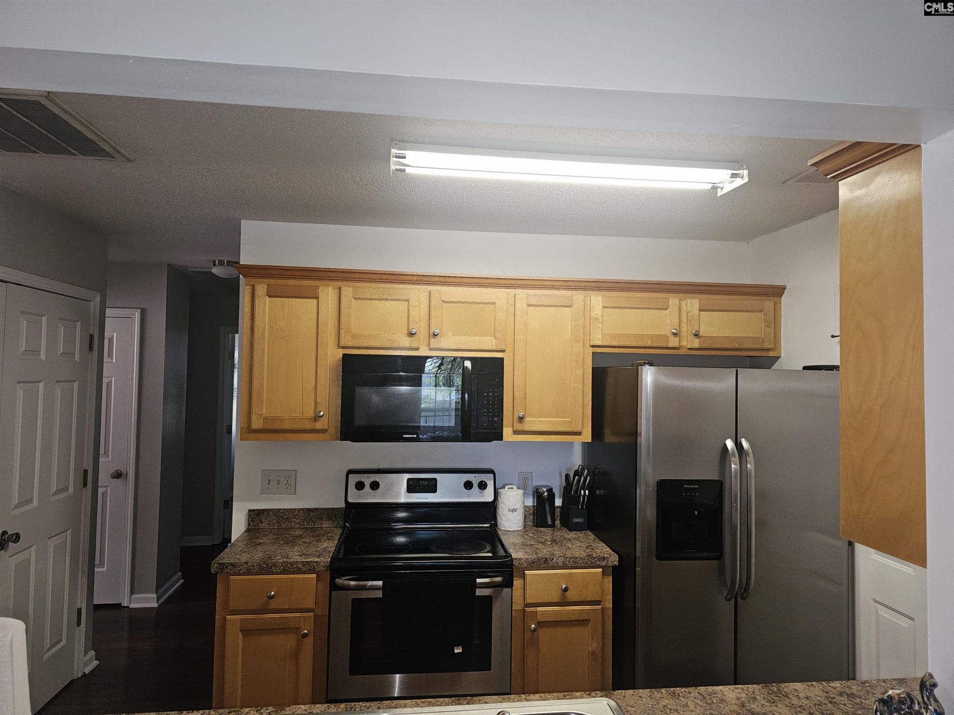 224 Mariscat Place  Photo 4