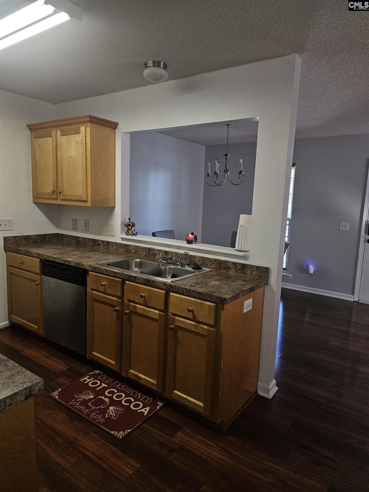 224 Mariscat Place  Photo 6