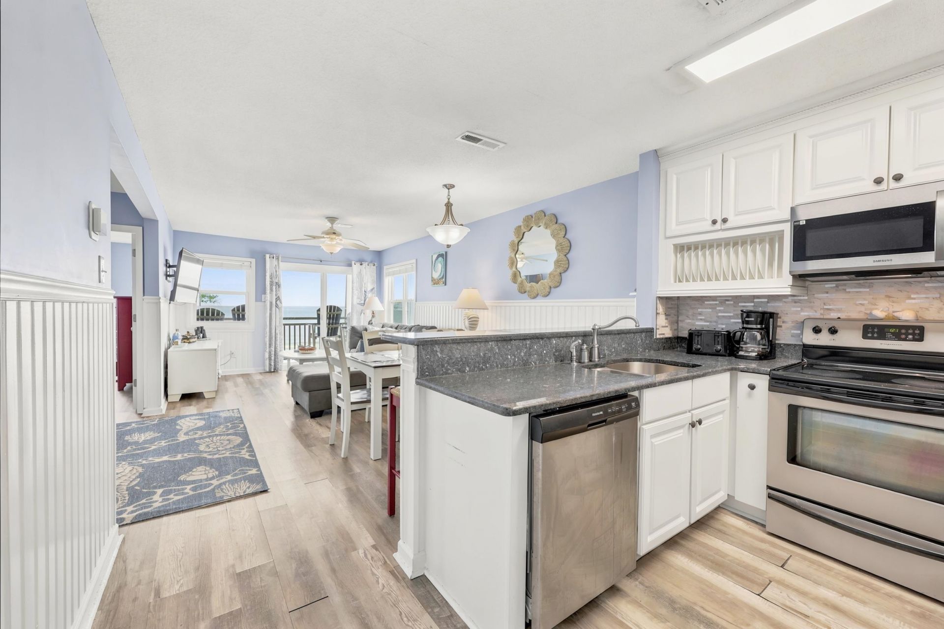 200 N Waccamaw Dr. Photo 10