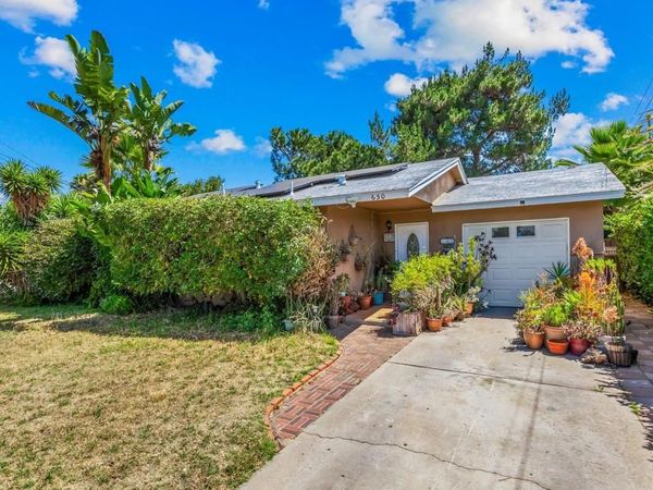 650 Begonia Street , Escondido, CA 92027