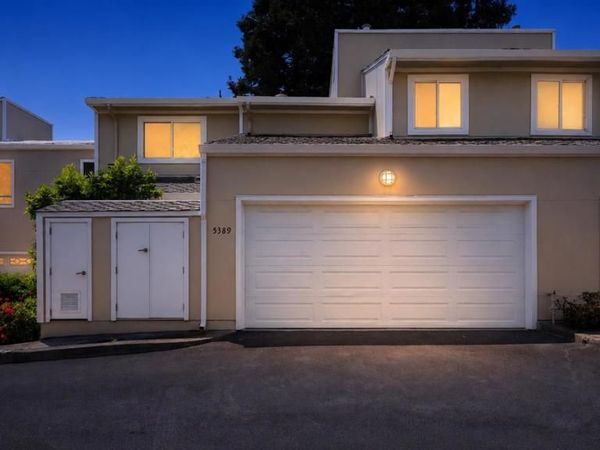 5389 San Simeon Place , Castro Valley, CA 94552