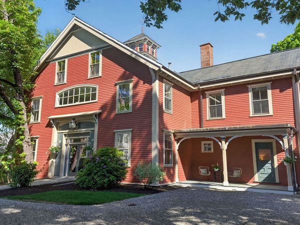 47 Longfellow Rd, Wellesley, MA 02481