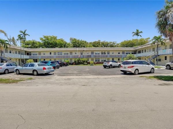 1551 N 12th Court, Unit 10b, Hollywood, FL 33019