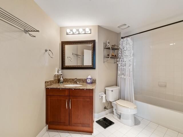 7280 SW 90th Street, Unit E201, Miami, FL 33156 Photo